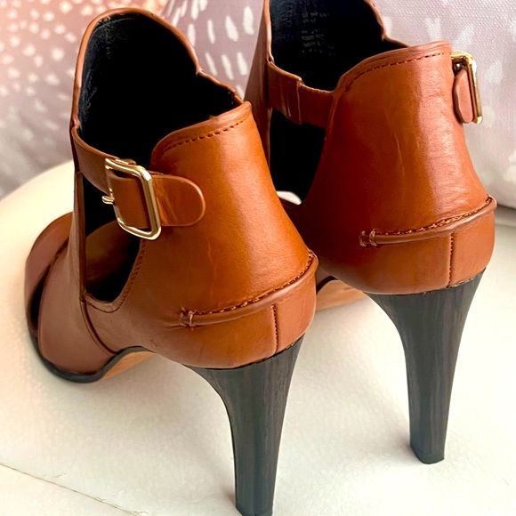 Coach Heeled Sandals - Picture 3 of 5